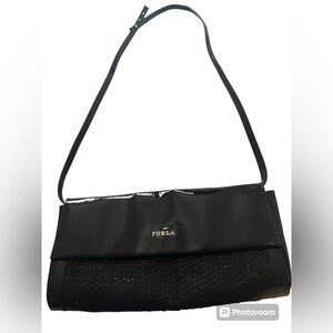 Furla Women shoulder Evening Bag
Patent Leather Sequins Black